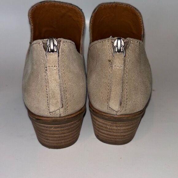 Lucky Brand Freelia tan suede leather ankle booties boots 6.5 EUC - Picture 5 of 8